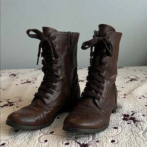 SO Women's Lace-Up Brown Combat Boots